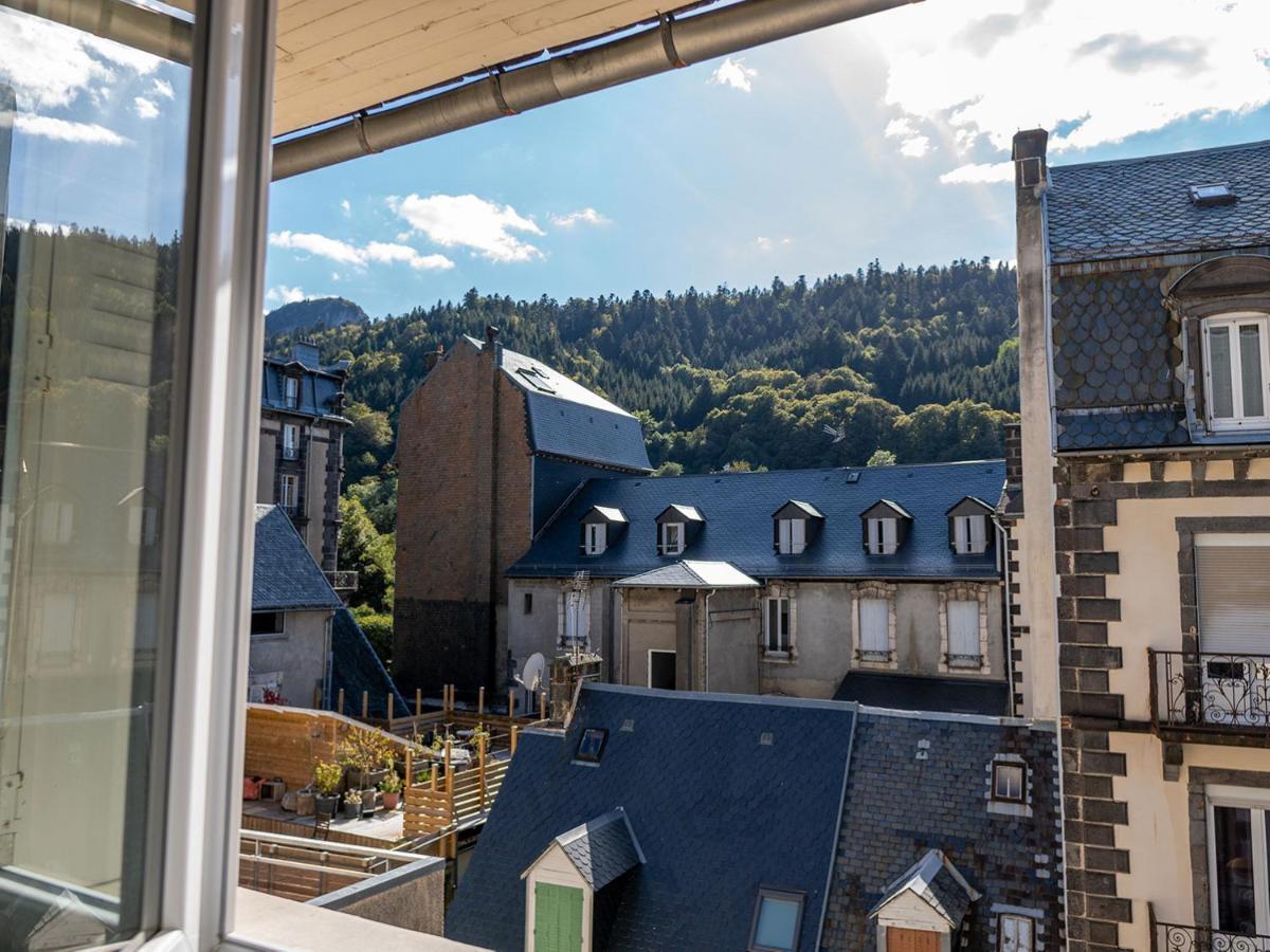 Dore Face Aux Thermes - Centre